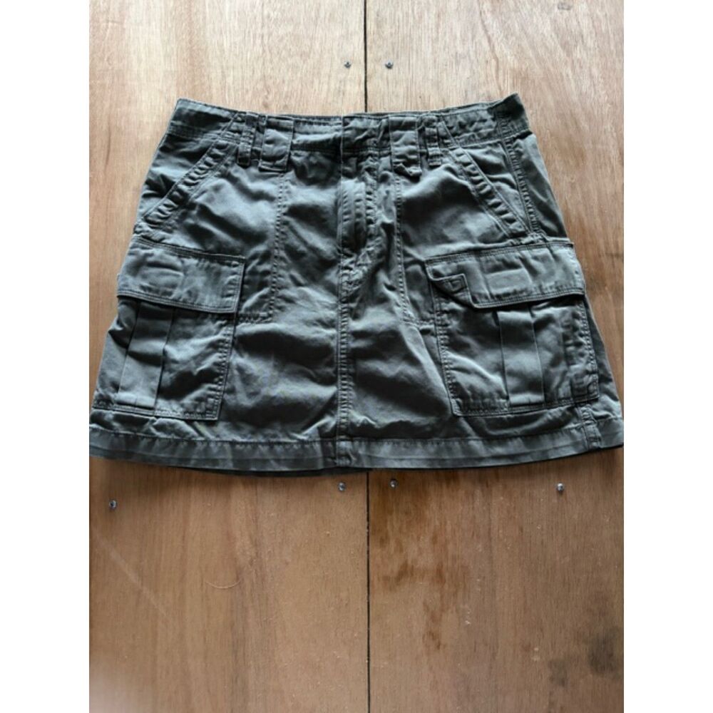 American Eagle Size 6 Mini Skirt